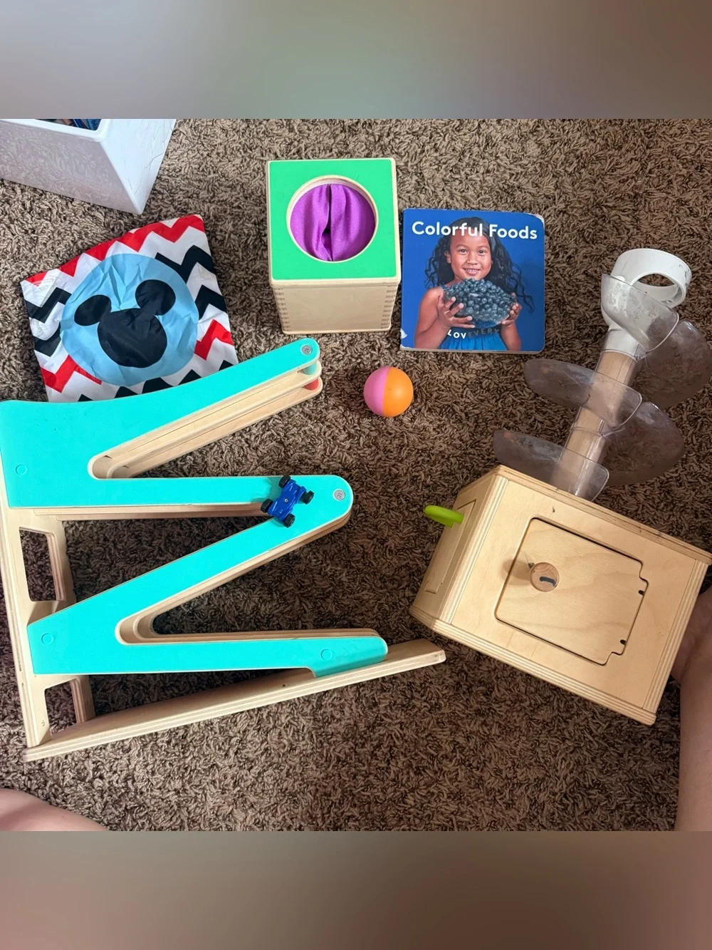 LOVEVERY Lot bundle playkit toy ball race car book